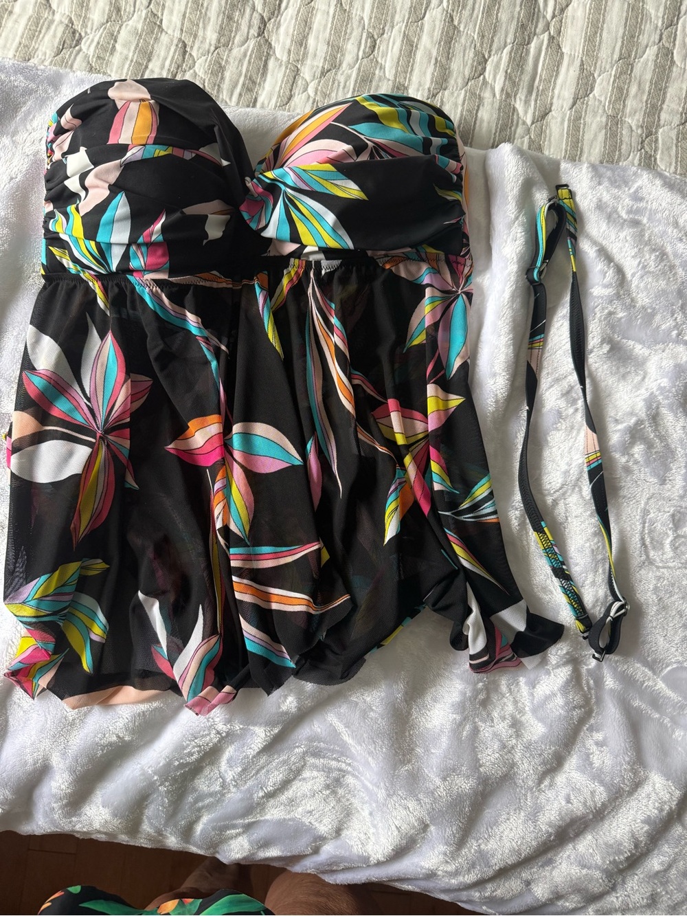 Black Floral Strapless Swimdress with Removable Strap top only opens in the mi
